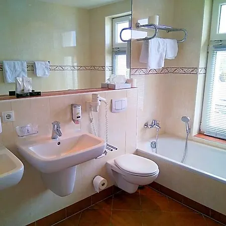 Hotel Alexa Goehren (Ruegen)