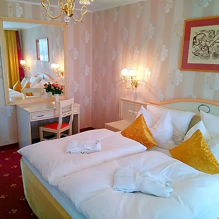 Hotel Alexa 3*
