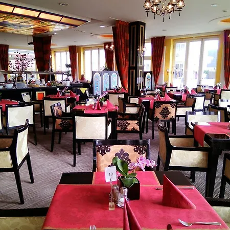 Alexa Hotel 3*